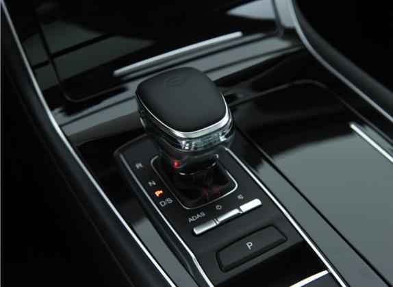 传祺GS4 PLUS 2021款 390T 自动星云版 中控类   挡把