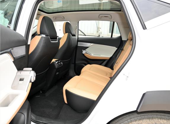 影酷 2022款 1.5T 超新星Max版 车厢座椅   后排空间