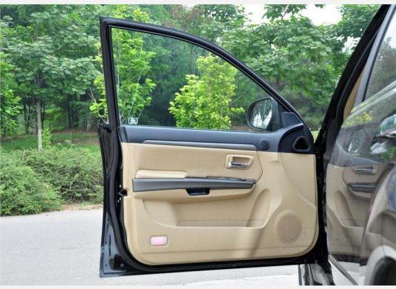 哈弗H5 2010款 欧风版 2.4L 两驱超豪华型 车厢座椅   前门板