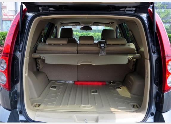 哈弗H5 2010款 欧风版 2.4L 两驱豪华型 车厢座椅   后备厢