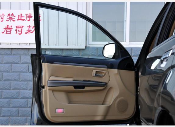 哈弗H5 2010款 欧风版 2.5TCI 两驱超豪华型 车厢座椅   前门板