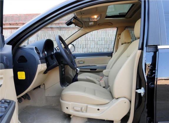 哈弗H5 2010款 欧风版 2.0L 两驱天窗型 车厢座椅   前排空间