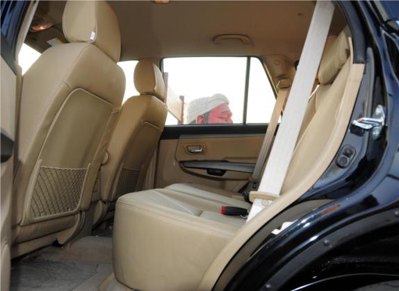 哈弗H5 2011款 欧风版 绿静2.0T自动四驱豪华型 车厢座椅   后排空间