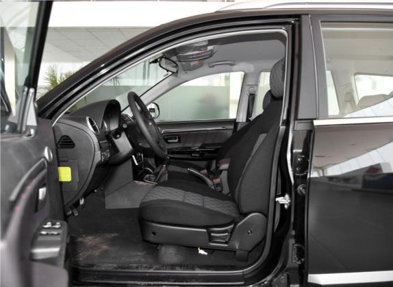 哈弗H5 2015款 2.0L 手动两驱进取型 车厢座椅   前排空间