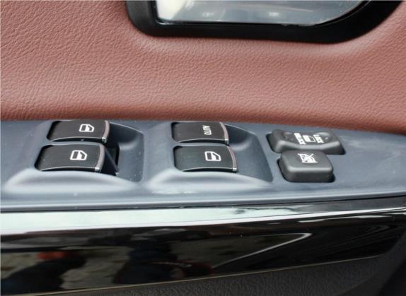 哈弗H5 2016款 经典版 2.0T 手动两驱精英型 车厢座椅   门窗控制