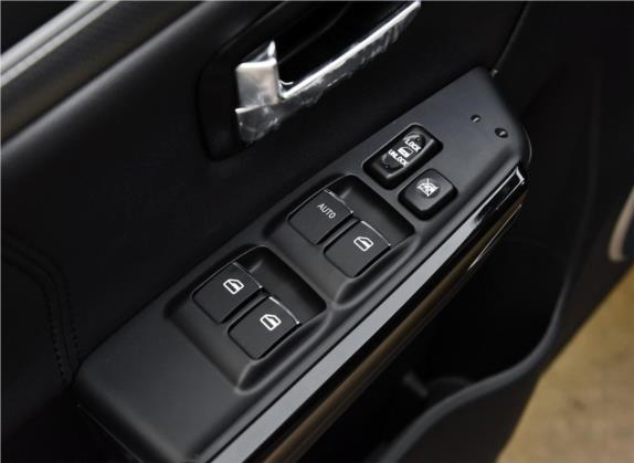 哈弗H5 2018款 经典版 2.0T 手动两驱精英型 车厢座椅   门窗控制