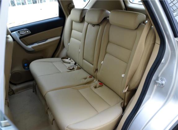 哈弗H6 2011款 2.0L 手动两驱尊贵型 车厢座椅   后排空间