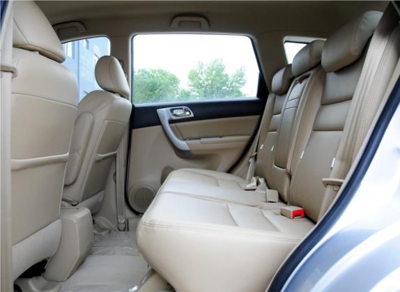 哈弗H6 2012款 2.4L 自动两驱精英型 车厢座椅   后排空间