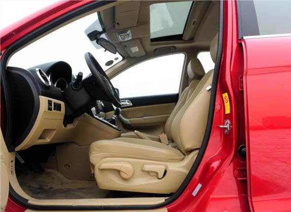 哈弗H6 2012款 1.5T 手动两驱尊贵型 车厢座椅   前排空间
