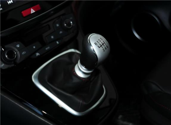 哈弗H6 2013款 运动版 1.5T 手动两驱尊贵型 中控类   挡把