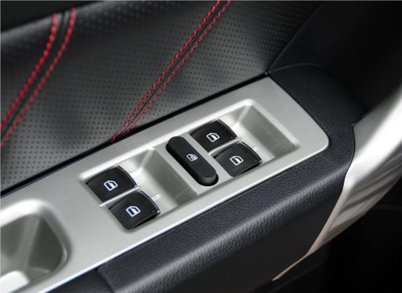 哈弗H6 2013款 升级版 1.5T 手动两驱尊贵型 车厢座椅   门窗控制