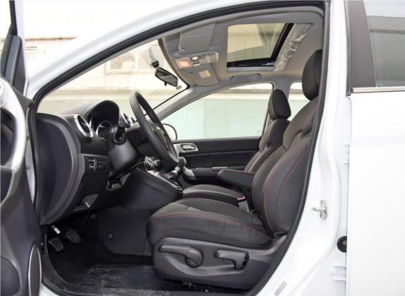 哈弗H6 2016款 升级版 1.5T 手动两驱都市型 车厢座椅   前排空间