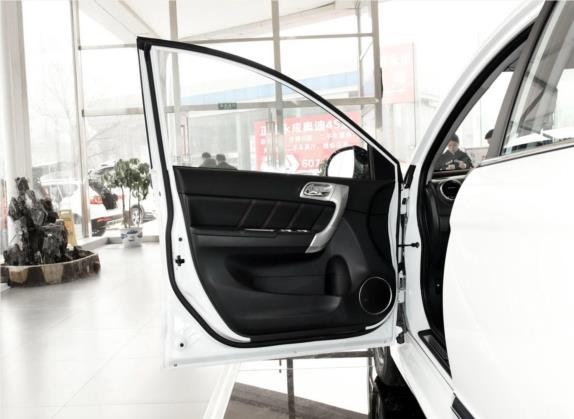 哈弗H6 2016款 升级版 1.5T 手动两驱精英型 车厢座椅   前门板