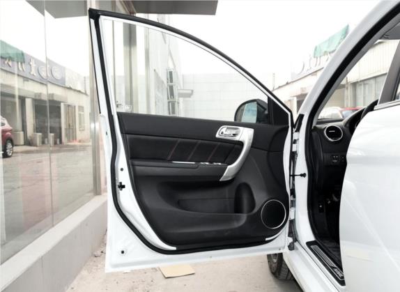 哈弗H6 2016款 升级版 1.5T 自动两驱精英型 车厢座椅   前门板
