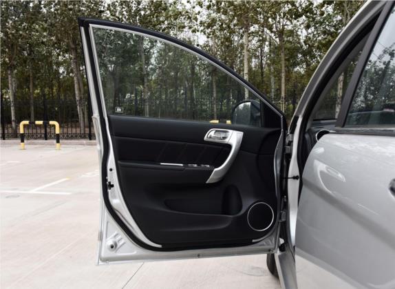 哈弗H6 2016款 升级版 2.0T 柴油 手动四驱精英型 国IV 车厢座椅   前门板