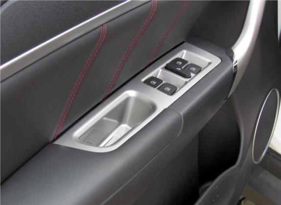 哈弗H6 2017款 蓝标 运动版 1.5T 手动两驱尊贵型 车厢座椅   门窗控制