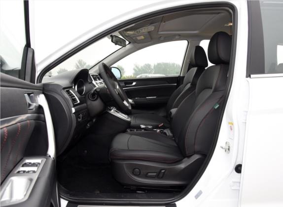 哈弗H6 2017款 改款红标 运动版 1.5T 自动两驱豪华型 车厢座椅   前排空间