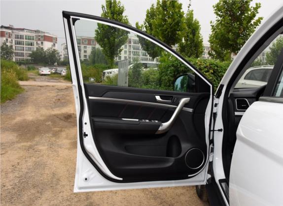 哈弗H6 2017款 改款红标 运动版 1.5T 自动两驱豪华型 车厢座椅   前门板