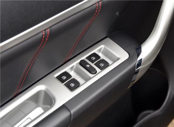 哈弗H6 2017款 改款红标 运动版 1.5T 自动两驱豪华型 车厢座椅   门窗控制