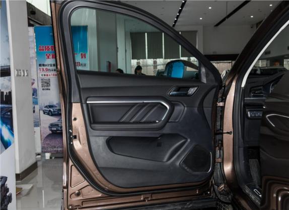 哈弗H6 2017款 蓝标 1.5T 自动两驱智尚型 车厢座椅   前门板