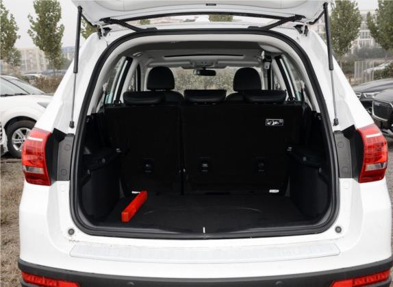 哈弗H6 2018款 红标 运动版 1.5T 手动两驱精英型 车厢座椅   后备厢