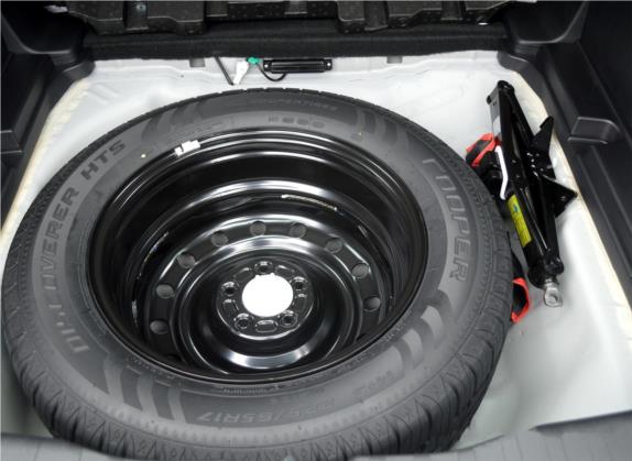 哈弗H6 2018款 红标 运动版 1.5T 自动两驱精英型 其他细节类   备胎