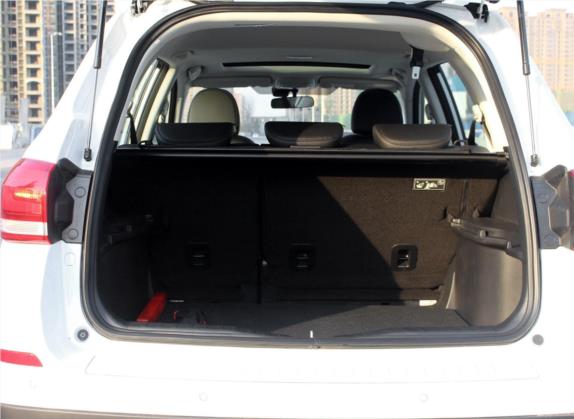 哈弗H6 2018款 蓝标 运动版 1.5T 自动两驱尊贵型 车厢座椅   后备厢