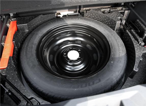 哈弗H6 2018款 红标 1.5T 自动豪华型 其他细节类   备胎