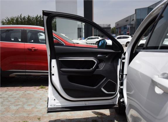 哈弗H6 2018款 红标 2.0T 自动豪华型 车厢座椅   前门板