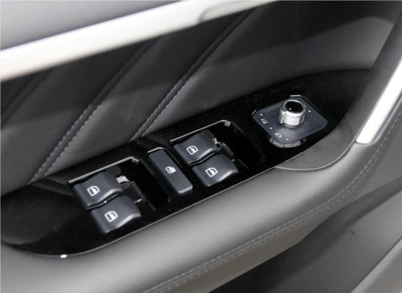哈弗H6 2018款 蓝标 2.0T 自动豪华型 车厢座椅   门窗控制