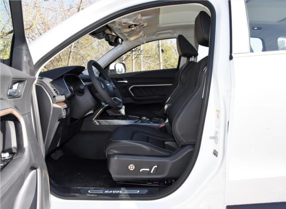 哈弗H6 2019款 蓝标 1.5GDIT 自动豪华智联版 车厢座椅   前排空间