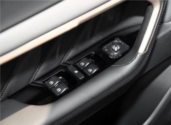 哈弗H6 2019款 1.5GDIT 自动冠军版 国VI 车厢座椅   门窗控制