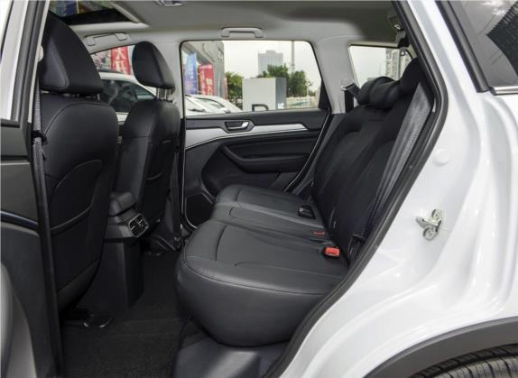 哈弗H6 2019款 运动版 1.5T 手动两驱精英型 国VI 车厢座椅   后排空间