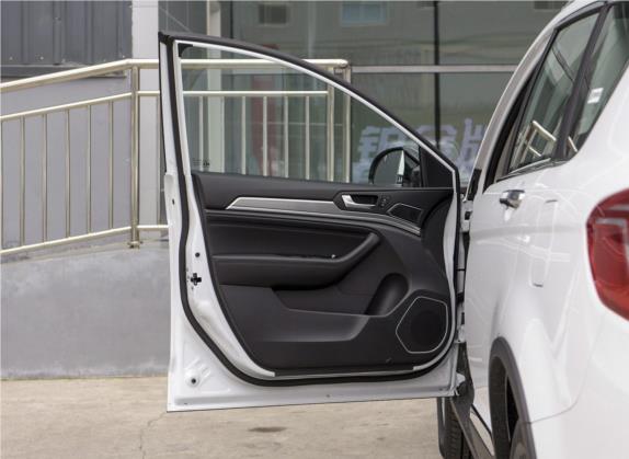 哈弗H6 2019款 运动版 1.5T 手动两驱精英型 国VI 车厢座椅   前门板