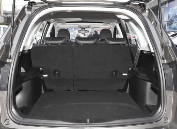 哈弗H6 2021款 运动版 1.5T 自动精英智联型 U型格栅 车厢座椅   后备厢