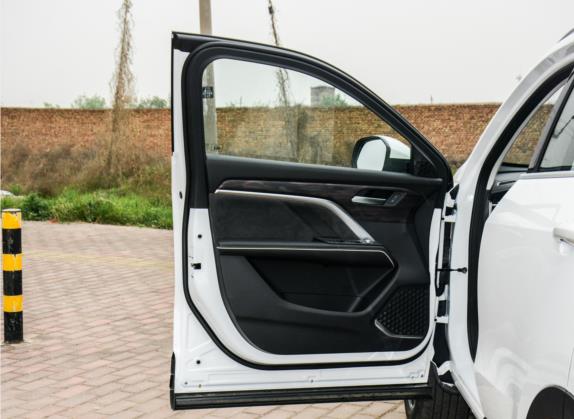 哈弗H6 2021款 国潮版 1.5GDIT 自动超豪版 车厢座椅   前门板