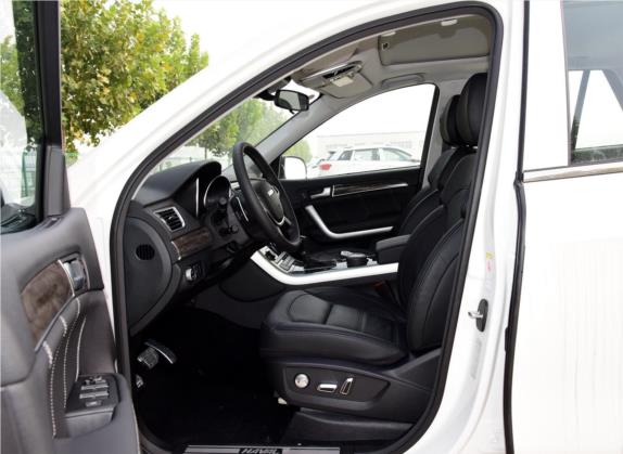 哈弗H8 2015款 2.0T 四驱标准型 车厢座椅   前排空间