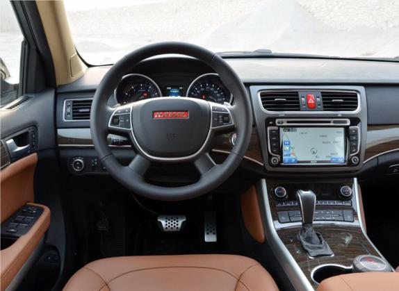 哈弗H8 2015款 2.0T 四驱豪华型 中控类   驾驶位