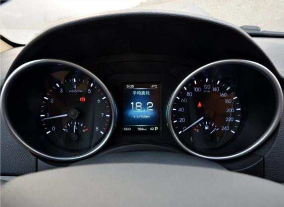 哈弗H8 2015款 2.0T 四驱豪华型 中控类   仪表盘