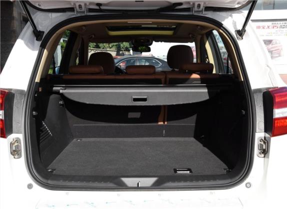 哈弗H8 2015款 2.0T 四驱舒适型 车厢座椅   后备厢