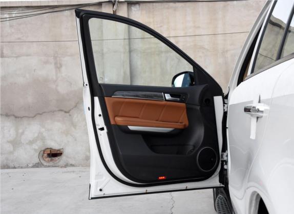 哈弗H8 2015款 2.0T 四驱精英型 车厢座椅   前门板
