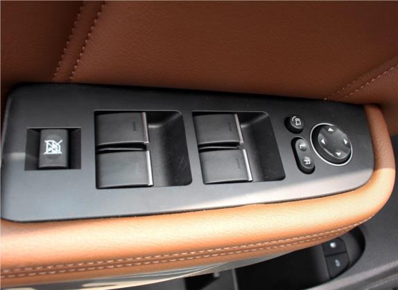 哈弗H8 2017款 2.0T 汽油两驱智享型 车厢座椅   门窗控制