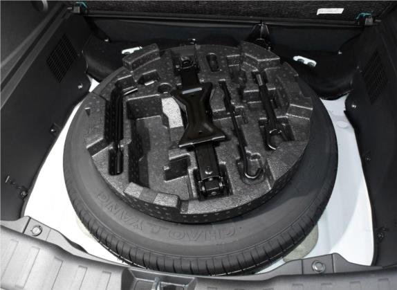 哈弗H2 2018款 1.5T 手动两驱时尚型 国VI 其他细节类   备胎