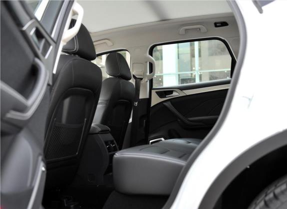 哈弗H7 2018款 蓝标H7 2.0T 自动悦享型 车厢座椅   后排空间