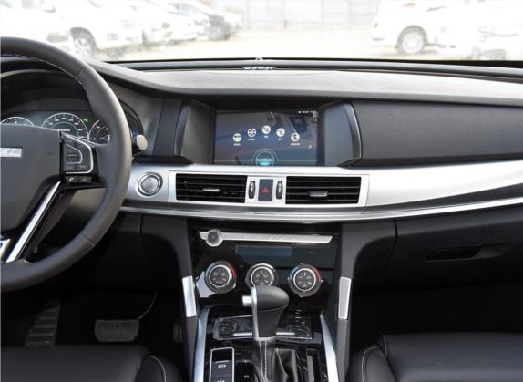 哈弗H7 2019款 2.0T 智享型 国V 中控类   中控台
