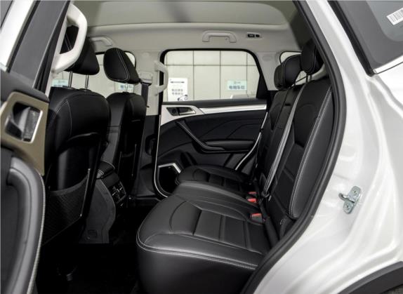 哈弗H7 2019款 2.0T 尊享型 国V 车厢座椅   后排空间