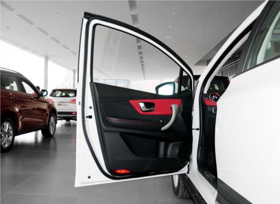 哈弗H1 2015款 1.5L AMT都市型 车厢座椅   前门板