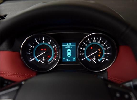 哈弗H1 2016款 蓝标 1.5L 手动豪华型 中控类   仪表盘
