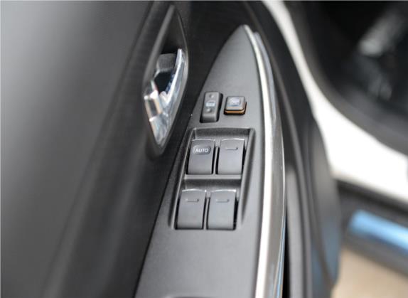 哈弗H1 2016款 红标 1.5L 手动豪华型 车厢座椅   门窗控制