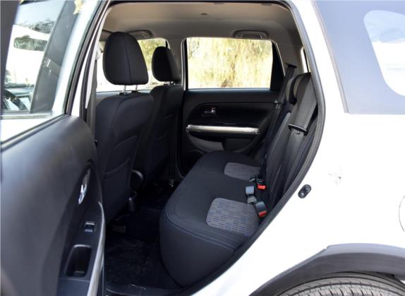 哈弗H1 2017款 红标 1.5L 手动舒适型 车厢座椅   后排空间